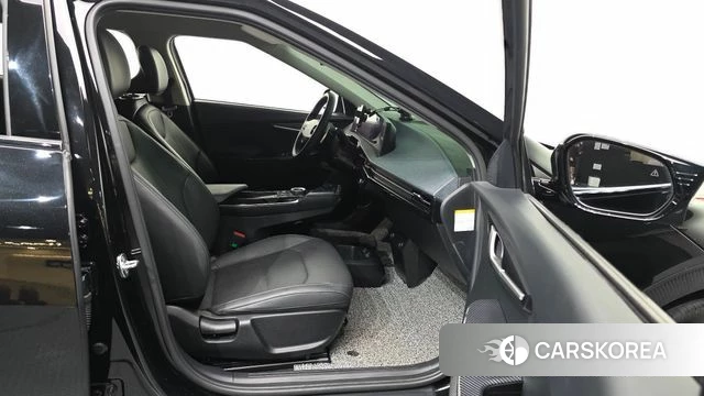 Kia EV6 2022 Черный из Кореи, фото 2