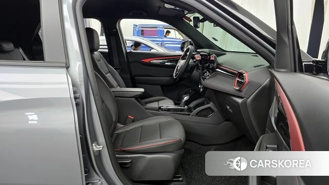 Chevrolet (GM Daewoo) The New Trail Blazer 2025 Серый из Кореи, фото 2