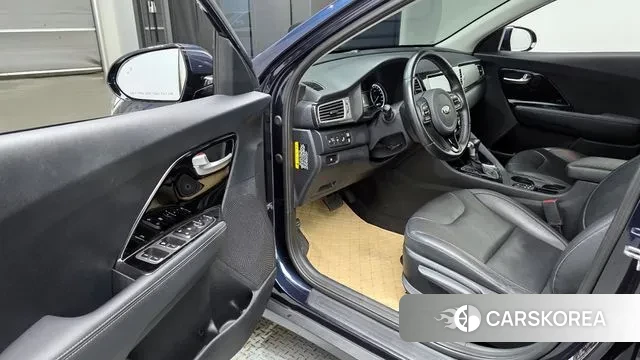 Kia Niro 2018 Синий из Кореи, фото 2