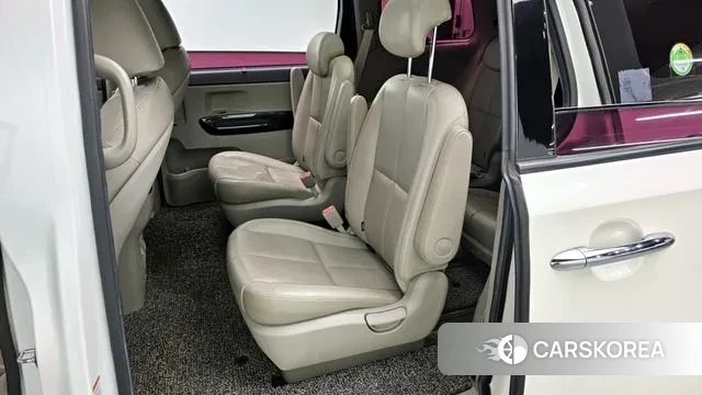 Kia All New Carnival 2018 Белый из Кореи, фото 2