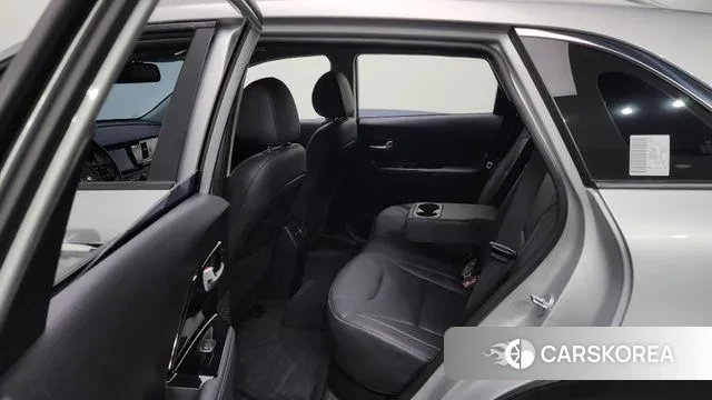 Kia Niro EV 2021 Серебряный из Кореи, фото 2