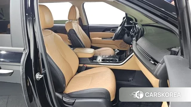 Kia Carnival 4th generation 2021 Черный из Кореи, фото 2