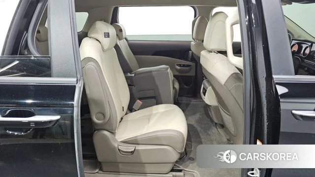 Kia Carnival 4th generation 2021 Черный из Кореи, фото 2