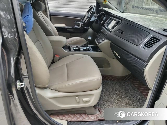 Kia The New Carnival 2019 Серый из Кореи, фото 2