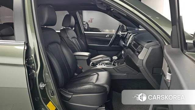 Ssangyong The New Rexton Sports Cannes 2022 Темно-зеленый из Кореи, фото 2