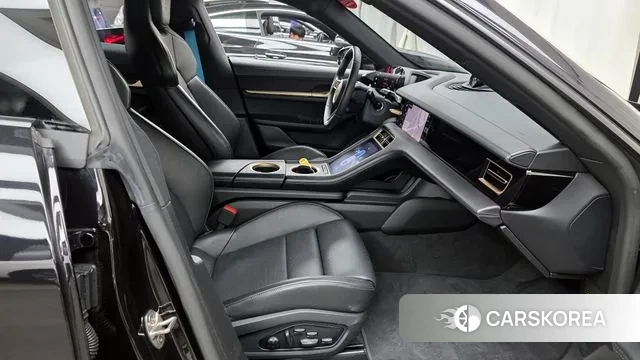 Porsche Taycan 2024 Черный из Кореи, фото 2