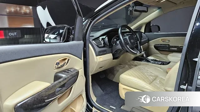 Kia The New Carnival 2019 Черный из Кореи, фото 2