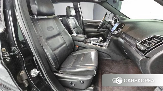 Jeep Grand Cherokee 2019 Черный из Кореи, фото 2