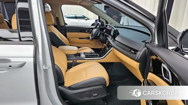 Kia Carnival 4th generation 2021 Серебристо-серый из Кореи, фото 2