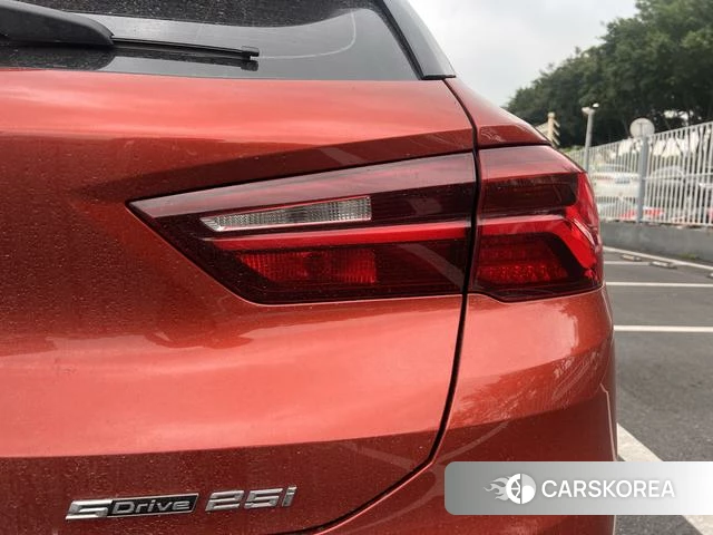 BMW X2 2021 Красный из Китая, фото 2