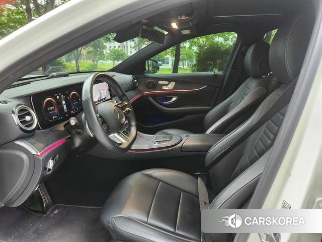 Mercedes-Benz E-Class W213 2020 Белый из Кореи, фото 2