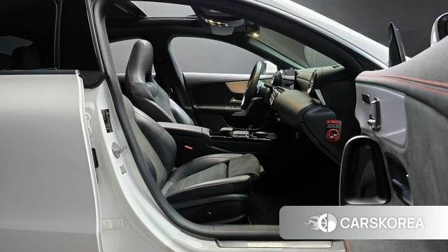 Mercedes-Benz CLA-Class C118 2020 Белый из Кореи, фото 2