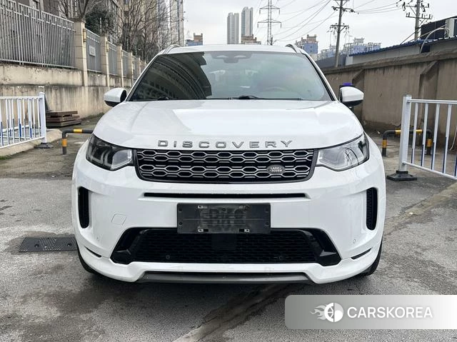 Land Rover Discover sports 2022 Белый из Китая, фото 2