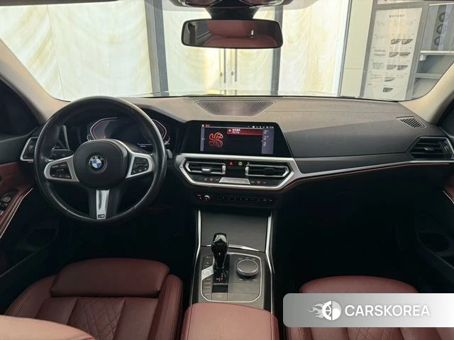 BMW 3 series 2022 Черный из Китая, фото 2