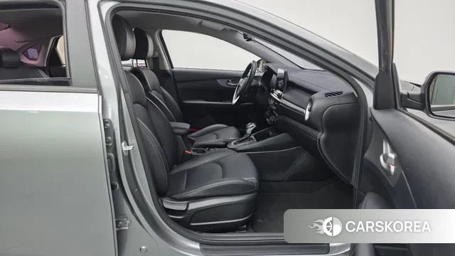 Kia Come New K3 2020 Серебристо-серый из Кореи, фото 2