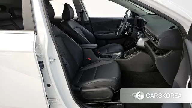 Hyundai Kona (SX2) 2023 Белый из Кореи, фото 2