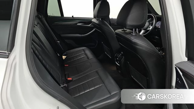BMW X3 (G01) 2022 Белый из Кореи, фото 2