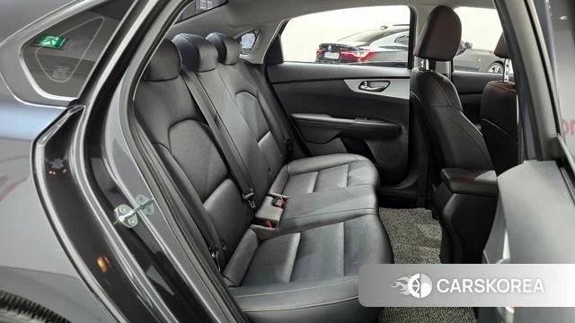 Kia The New K3 2nd generation 2021 Серый из Кореи, фото 2