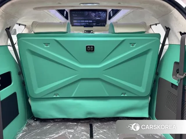 Kia The New Carnival 4th Generation 2025 Белый из Кореи, фото 2