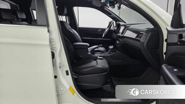 Ssangyong The New Rexton Sports Cannes 2022 Белый из Кореи, фото 2