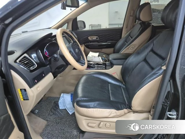 Kia The New Carnival 2019 Черный из Кореи, фото 2