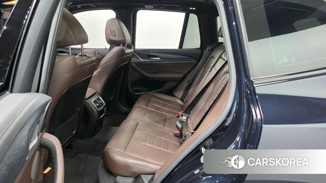 BMW iX3 2022 Черный из Кореи, фото 2