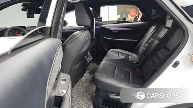 Lexus NX300 2020 Белый из Кореи, фото 2