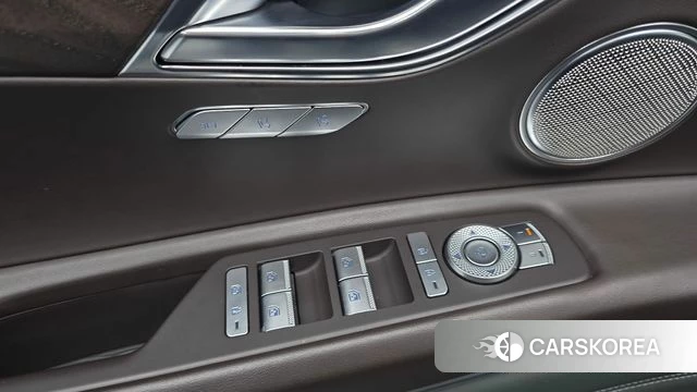 Genesis GV80 2022 Темно-зеленый из Кореи, фото 2