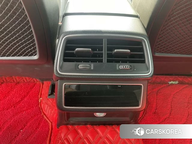 Audi A6L 2020 Черный из Китая, фото 2