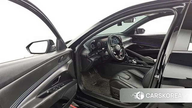 Hyundai Avante (CN7) 2021 Черный из Кореи, фото 2