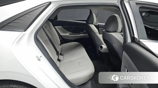 Hyundai Avante (CN7) 2020 Белый из Кореи, фото 2