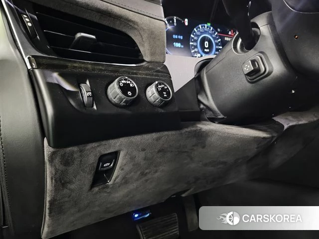 Cadillac Escalade 2019 Черный из Кореи, фото 2