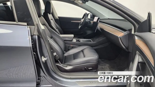 Tesla Model 3 2022 Серый из Кореи, фото 2