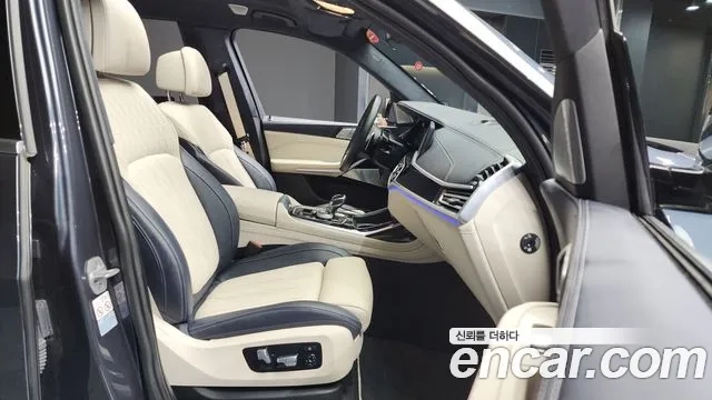 BMW X7 (G07) 2021 Серый из Кореи, фото 2