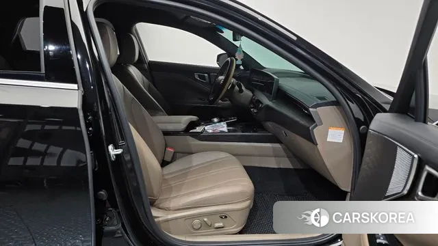 Kia K8 Hybrid 2023 Черный из Кореи, фото 2