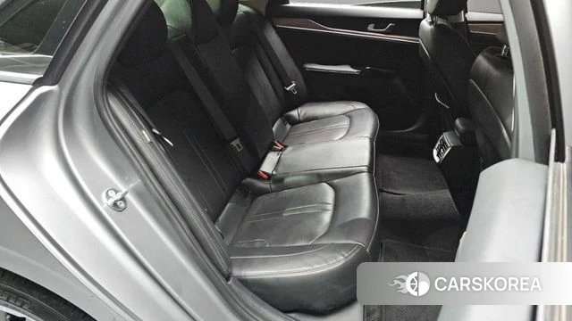 Kia K5 3rd generation 2022 Серебристо-серый из Кореи, фото 2