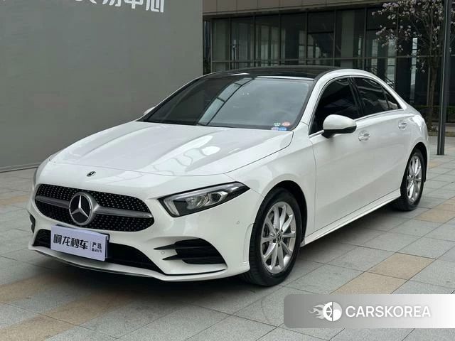 Mercedes-Benz Class A 2021 Белый из Китая, фото 2