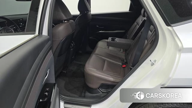 Hyundai The New Tucson Hybrid (NX4) 2024 Белый из Кореи, фото 2