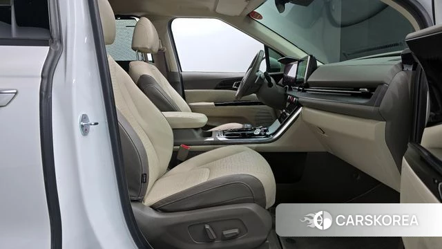 Kia Carnival 4th generation 2022 Белый из Кореи, фото 2