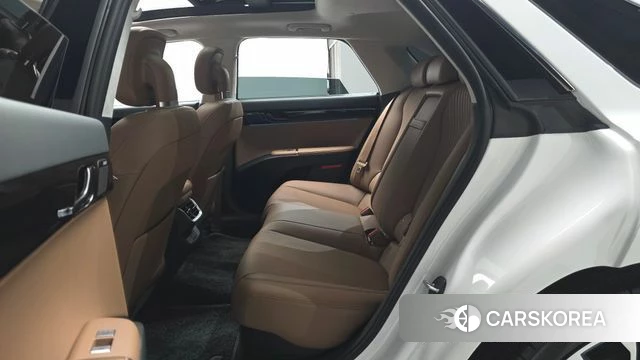 Hyundai Grandeur Hybrid (GN7) 2024 Белый из Кореи, фото 2