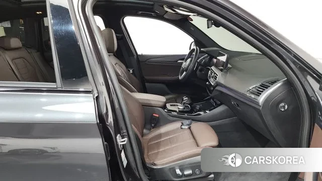 BMW X3 (G01) 2022 Серый из Кореи, фото 2