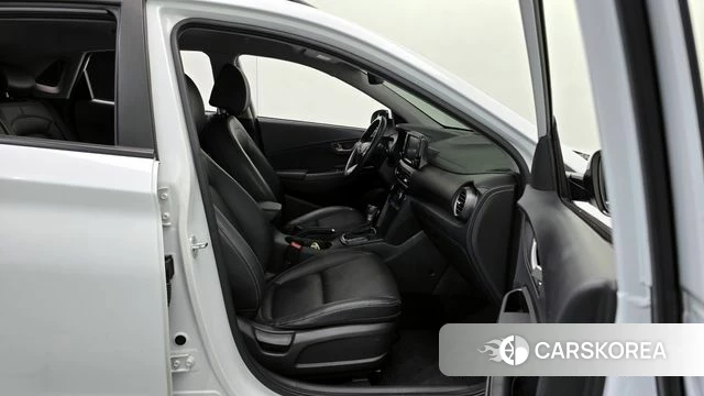 Hyundai Kona 2020 Белый из Кореи, фото 2