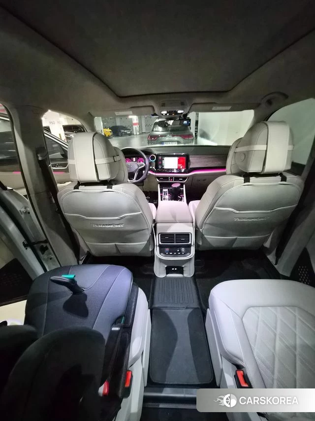 Volkswagen Atlas 2025 Белый из Кореи, фото 2
