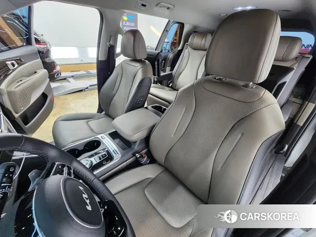 Kia The New Carnival 4th Generation 2024 Серый из Кореи, фото 2