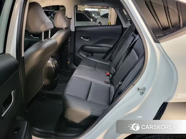 Hyundai Kona Hybrid (SX2) 2023 Белый из Кореи, фото 2