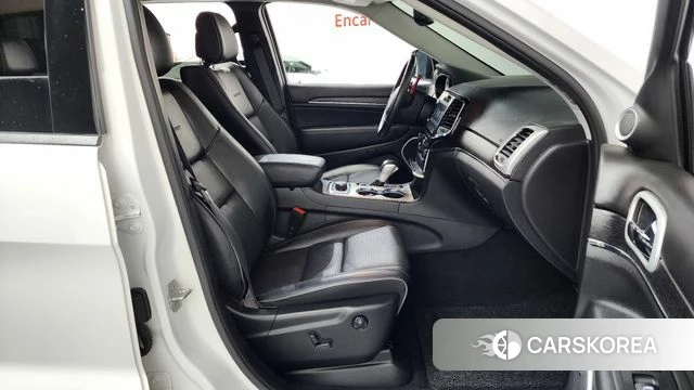 Jeep Grand Cherokee 2021 Белый из Кореи, фото 2