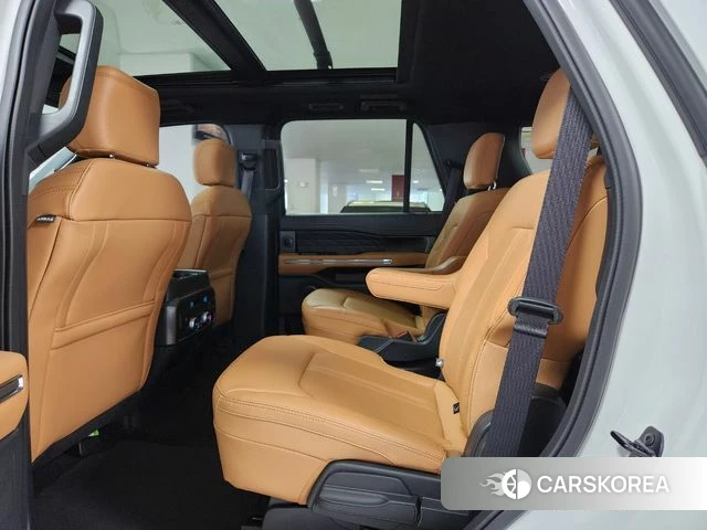 Ford Expeditation 2023 Белый из Кореи, фото 2