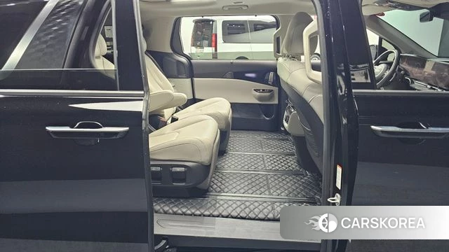 Kia Carnival 4th generation 2023 Черный из Кореи, фото 2