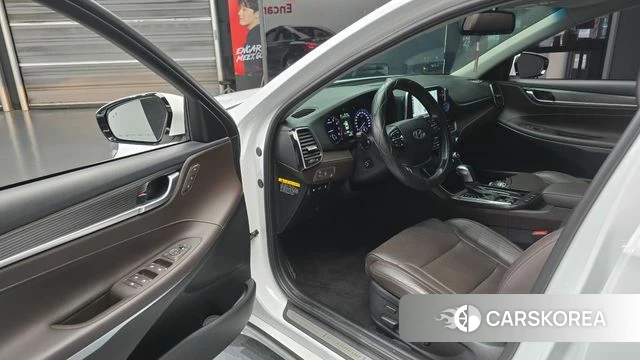 Hyundai Grandeur IG 2018 Белый из Кореи, фото 2