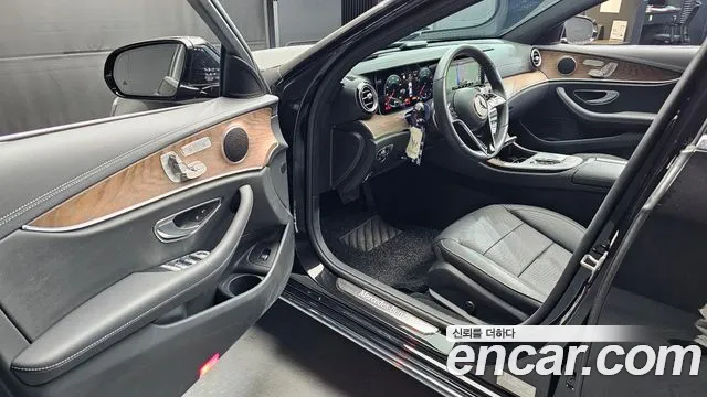 Mercedes-Benz E-Class W213 id 2582063 из Кореи 2